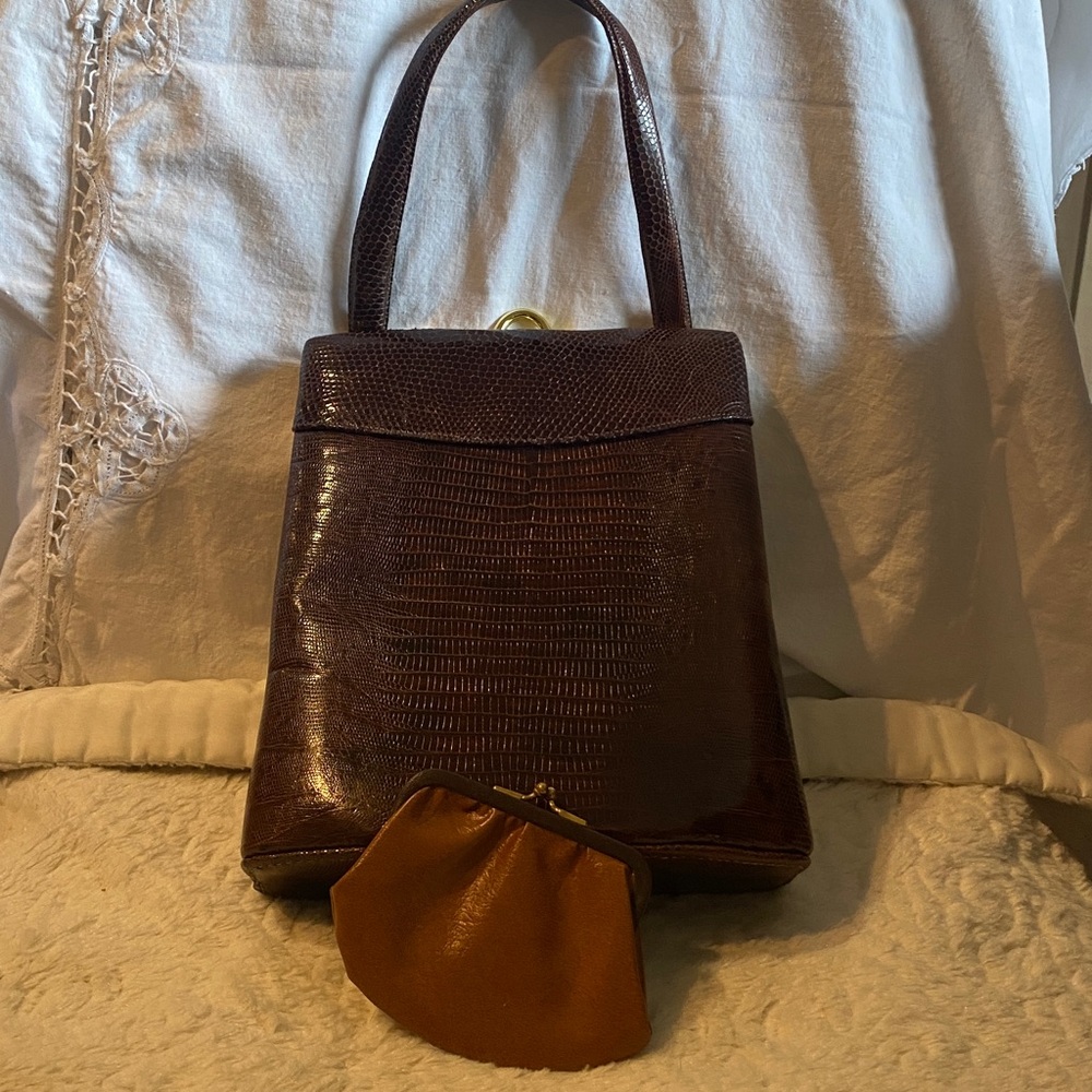 Leon of California Elegant Brown Lizard Skin Clutch and change purse
